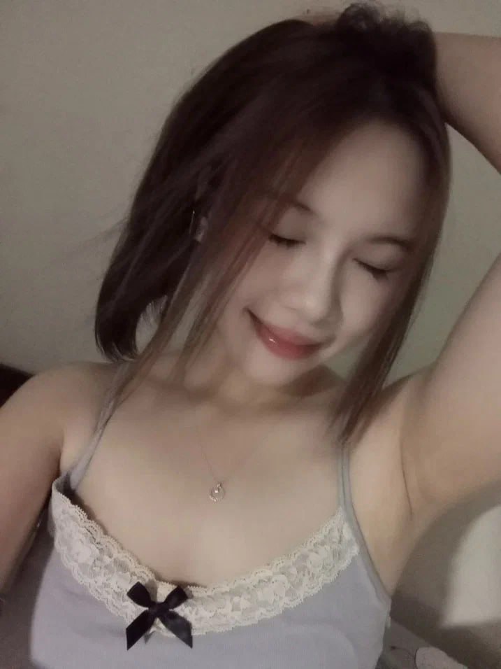 Nữ thần săn ảnh bên ngoài "Tiểu Yến Tanhua" hẹn hò với một cô gái xinh đẹp sinh năm 2000 ~ hình xăm nóng bỏng, cô bé đặc biệt chặt chẽ và tuyệt vời...